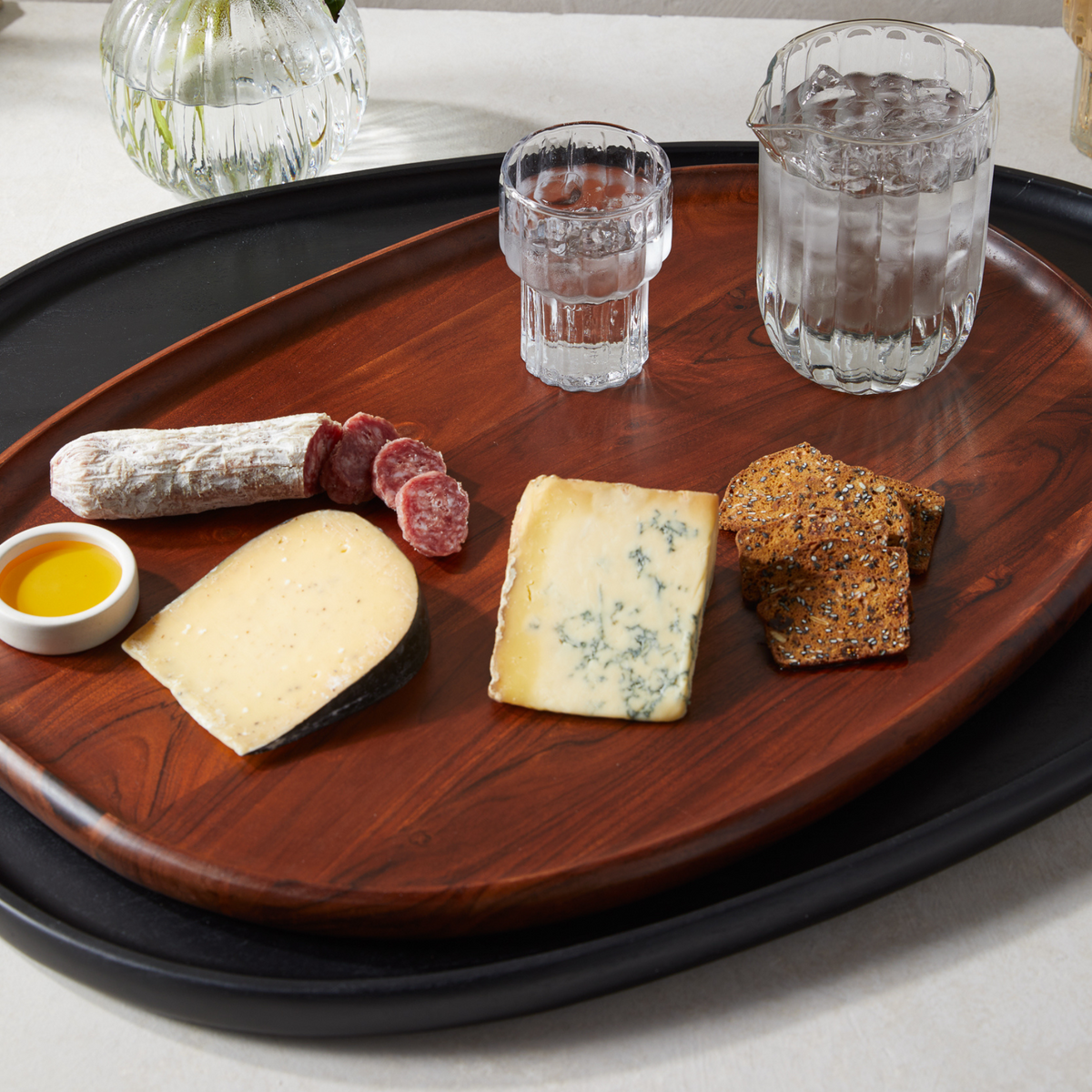 Talo Medium Acacia Tray, Walnut