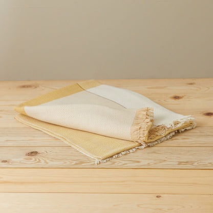 Miraflor Throw, Sun
