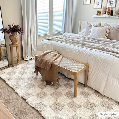 Atira Checkered Area Rug – Cream & Light Brown