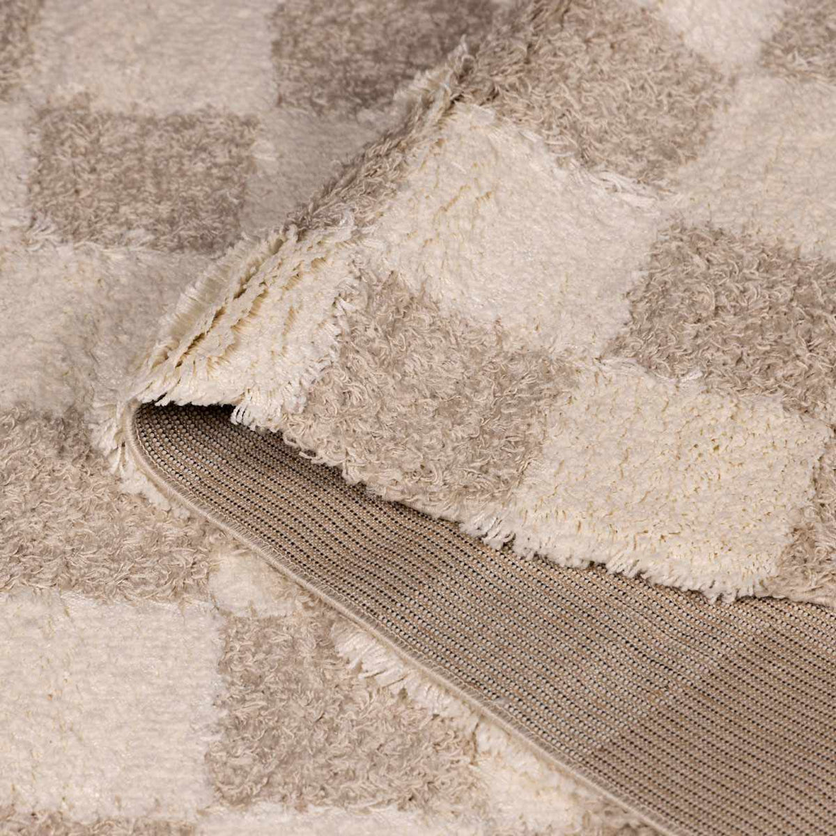 Atira Checkered Area Rug – Cream & Light Brown