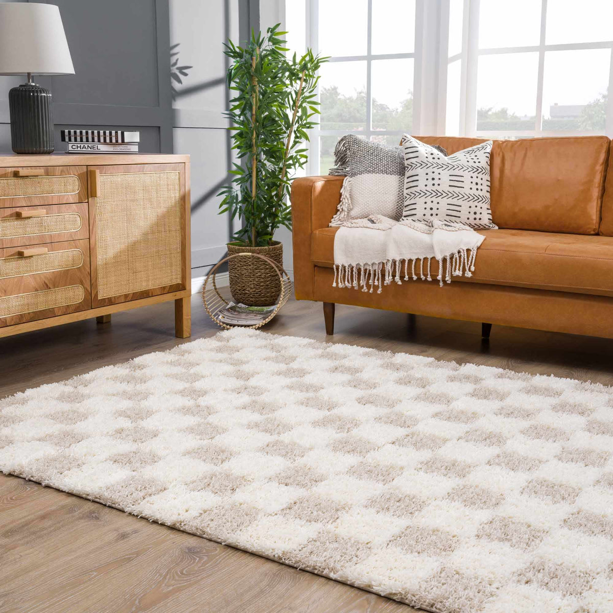 Atira Checkered Area Rug – Cream & Light Brown